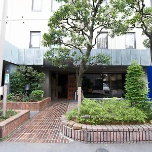 Hotel Empire In Shinjuku **