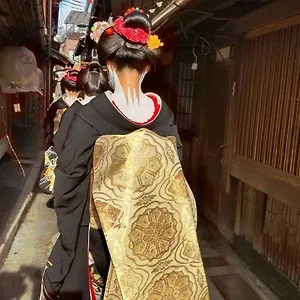 招待所 田中亚
